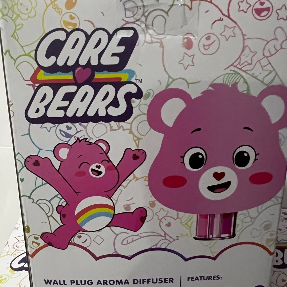 Care Bears Rainbow Aroma Diffuser and Wax Warmer Set - Picture 2 of 10
